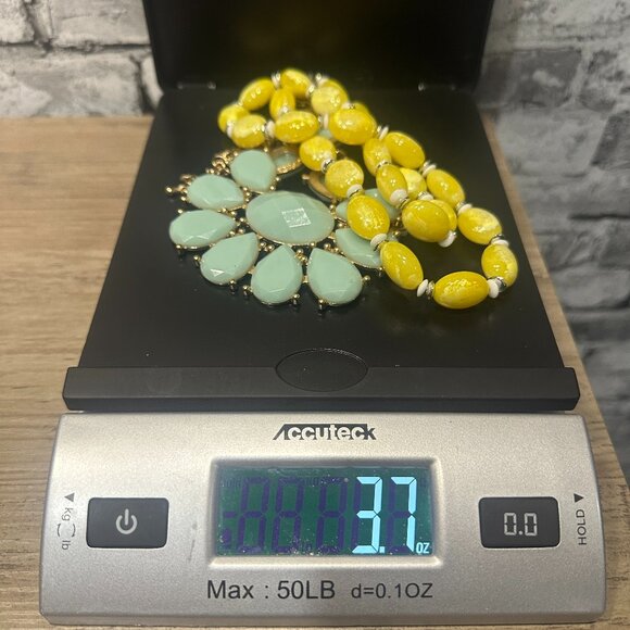 EUC Louise Carter Set Of Beaded Gemstone Necklaces In Box (Yellow & Turquoise) - Picture 14 of 15